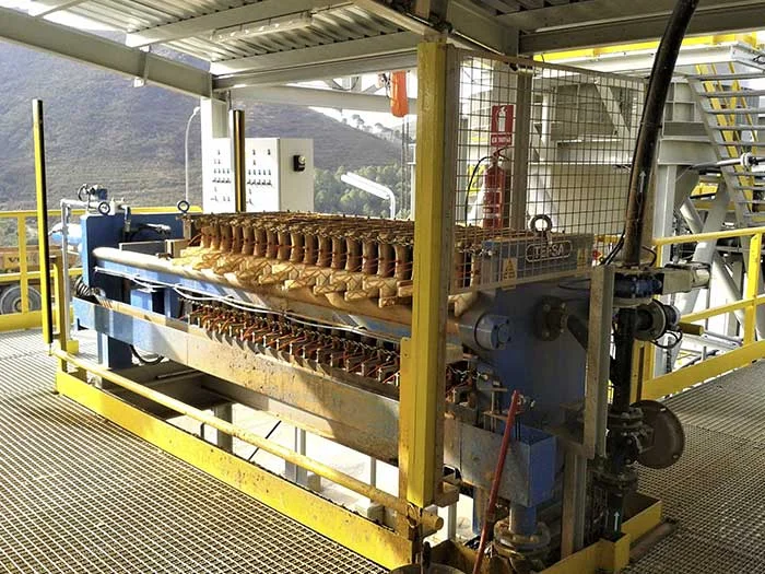 Línea de lodos - Instalación en proceso